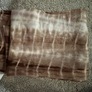 Brown and cream wrap top 🤎